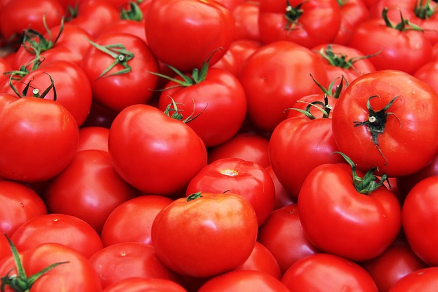 Tomato Local 10 kg